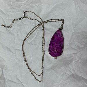 Long purple pendant necklace